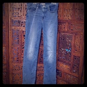 TWO PAIRS Levi's Shaping Straight Jeans